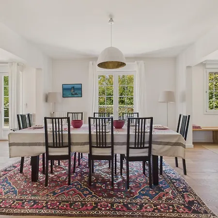 650m De La Mer-grande Maison Pour 10 Avec Piscine Semesterbostad *