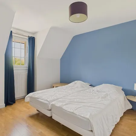 Semesterbostad 650m De La Mer-grande Maison Pour 10 Avec Piscine *