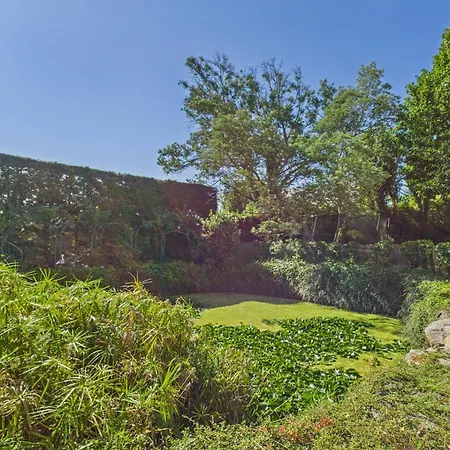 650m De La Mer-grande Maison Pour 10 Avec Piscine Semesterbostad *